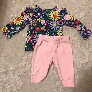 Outfit - 3 Months - Carters